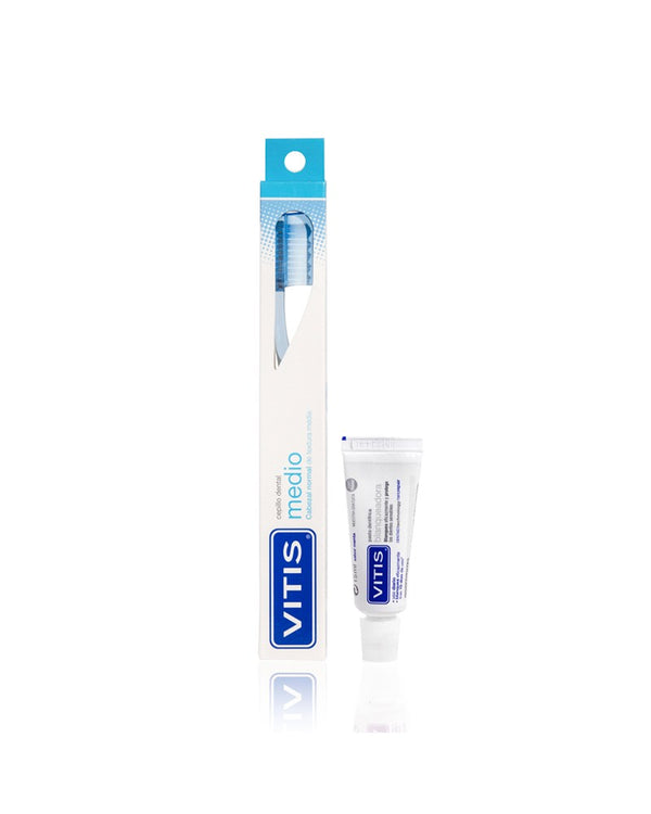 Cepillo Dental Medio + Pasta Blanqueadora